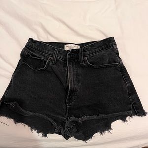 Abercrombie Curve Love Mom Short